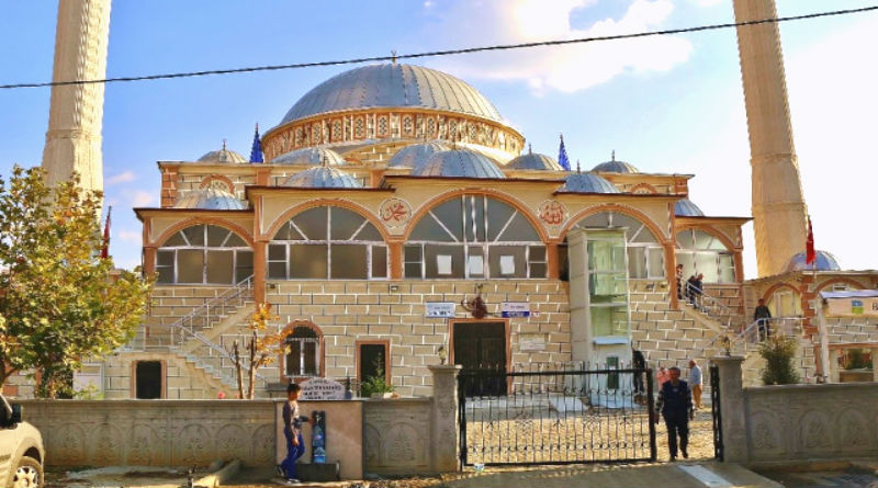 CAMİYE ASANSÖR YAPILDI, CEMAAT SAYISI ARTTI